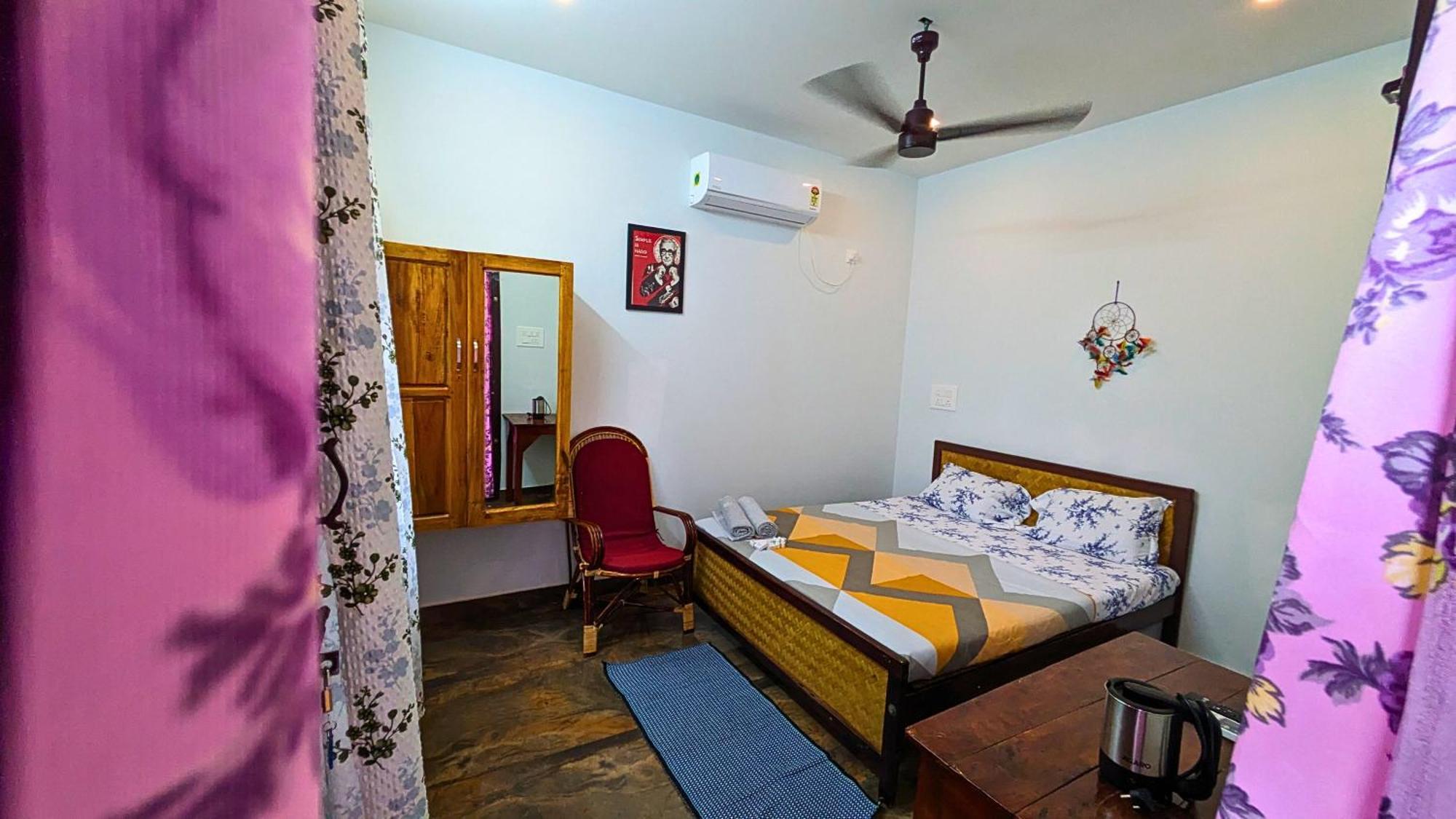 Hostelexp, Varkala - A Beach Town Hostel Dış mekan fotoğraf