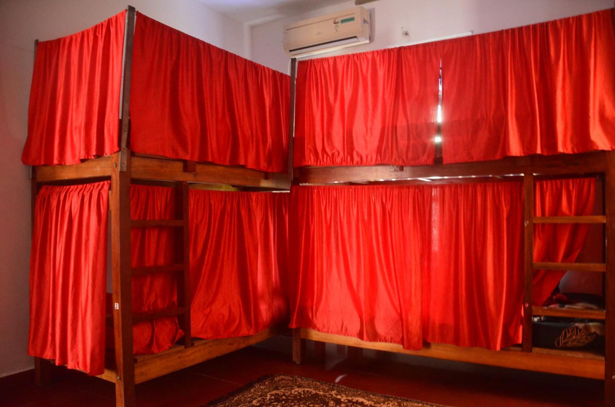 Hostelexp, Varkala - A Beach Town Hostel Dış mekan fotoğraf