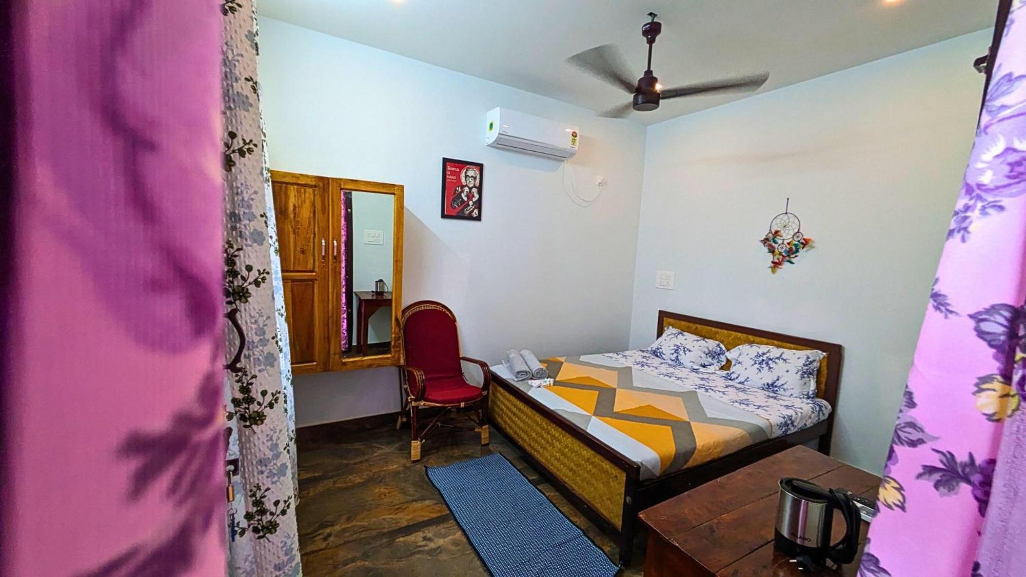 Hostelexp, Varkala - A Beach Town Hostel Dış mekan fotoğraf